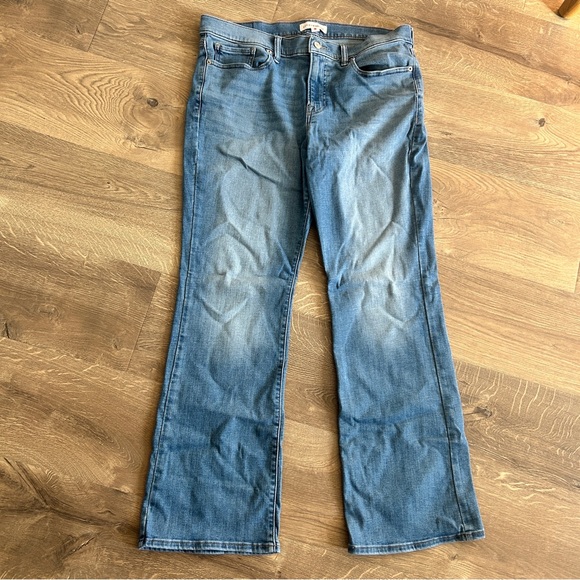 Lucky Brand Denim - Lucky brand sweet boot cut jeans